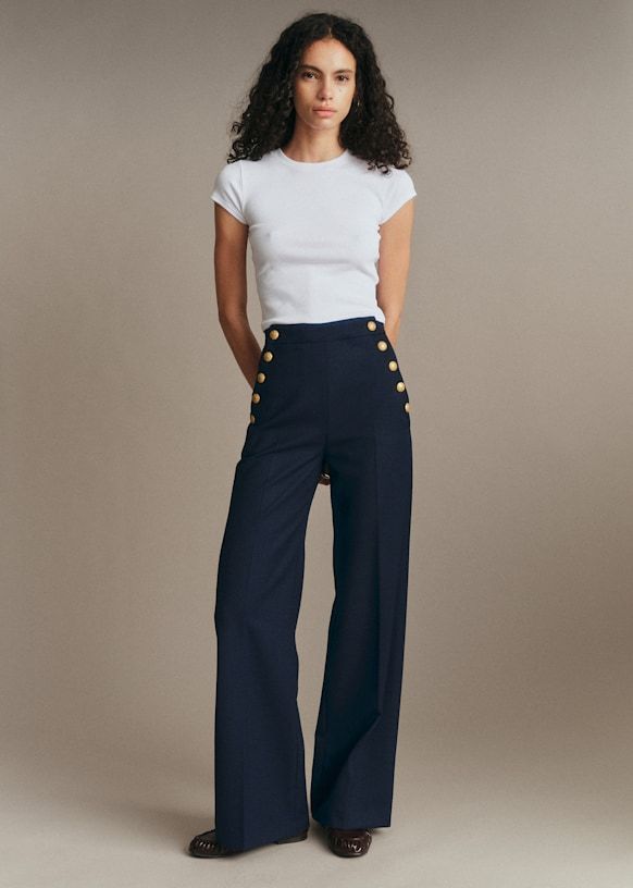 El pantalón Marino de Sézane que tiene la reina letizia
