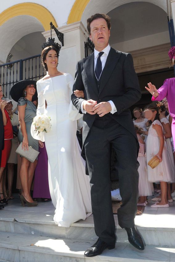 El hijo del rejoneador Fermín Bohórquez y Mercedes Domecq contrajo matrimonio con África Serra en la localidad malagueña de San Pedro de Alcántara 