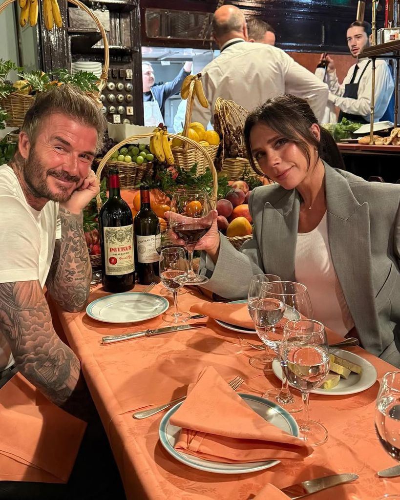  Así fue el 50º cumpleaños de David Beckham: jet privado, vinos de 3.500€ y ninguna señal de Brooklyn