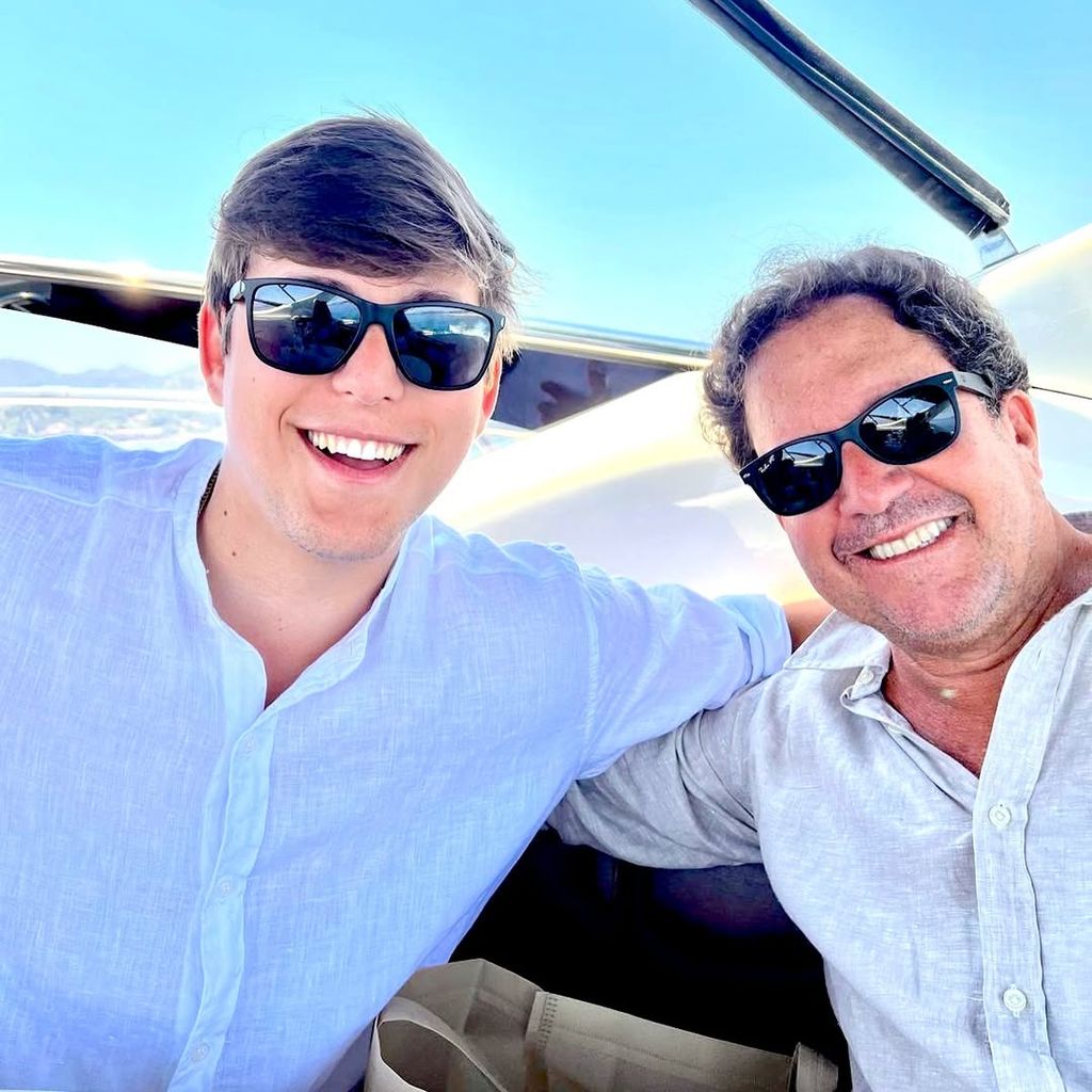 Christian Altaba, marido de Chábeli Iglesias, y su hijo Alejandro