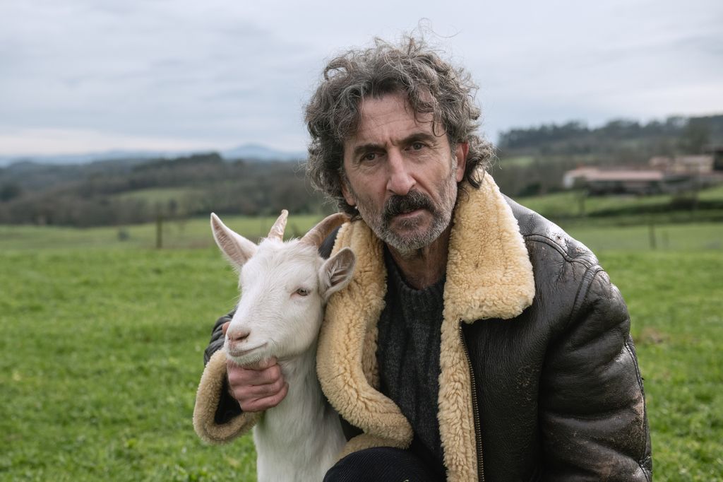 ' Animal' sitúa su historia en el ficticio pueblo de Topomorto