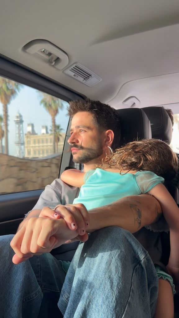 Camilo está emocionado por lanzar el álbum 'Para Cuando Sean Mayores', dedicado a sus hijas Índigo yAmaranto