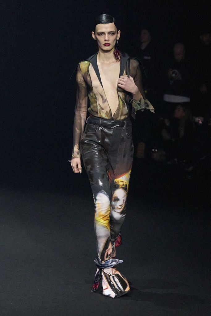 mugler021a