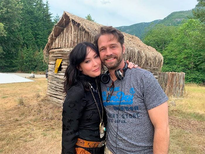 Shannen Doherty y Jason Priestley