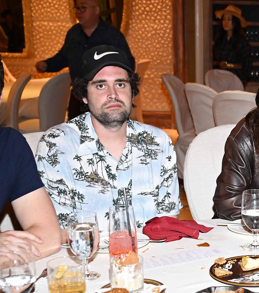 Nick Reiner durante una salida con su familia en Las Vegas en septiembre de 2024.