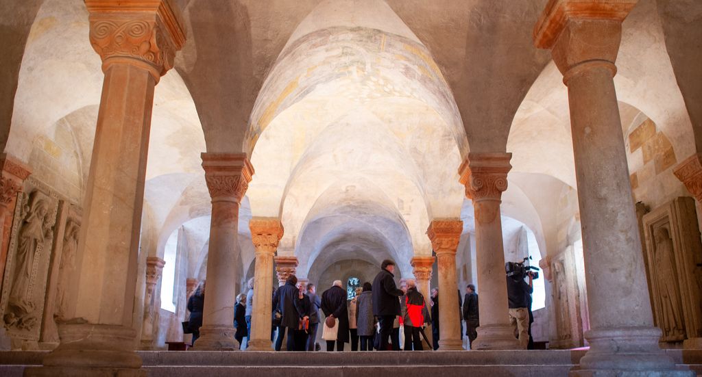Exposición sobre Enrique I en la cripta de la iglesia de St. Servatii de Quedlinburg