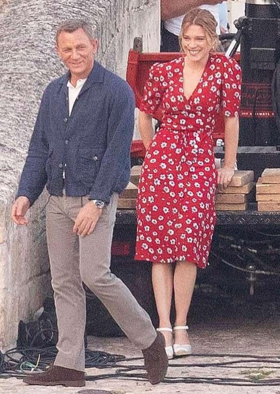 Rouje relanza su vestido ic?�nico para la pel?�cula de James Bond