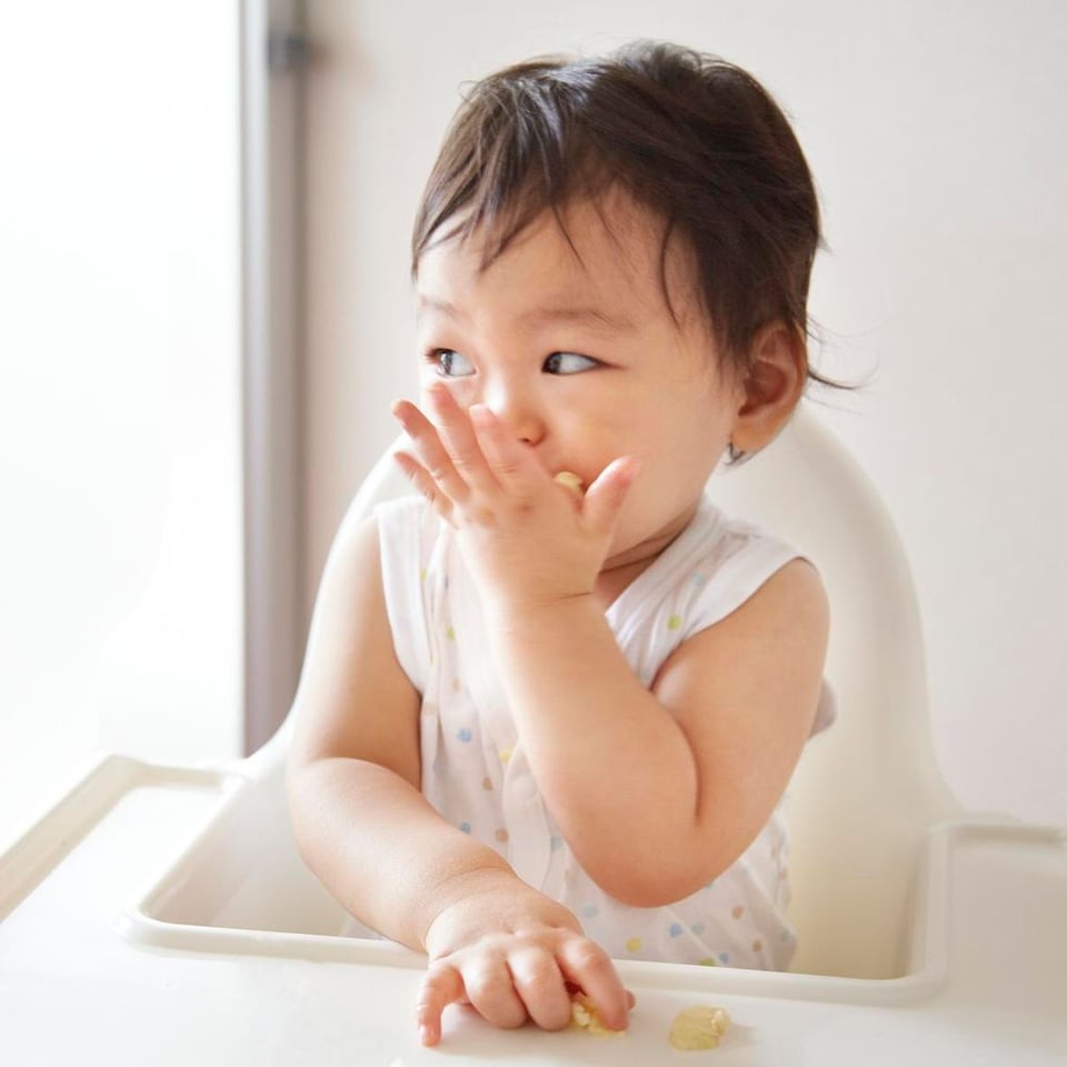 ¿Por qué se produce el hipo en los niños?