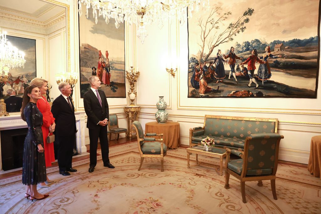 Los reyes Felipe y Letizia en el Palacio Real de Bruselas con Felipe y Matide de Bélgica