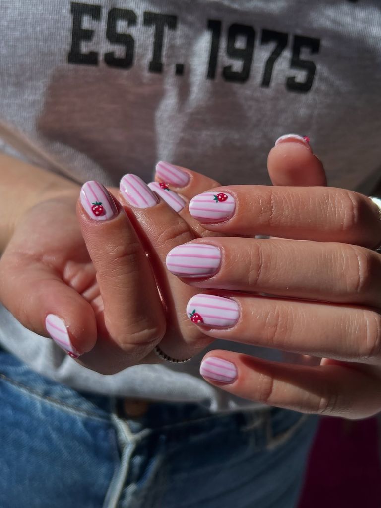 Manicura de fresas