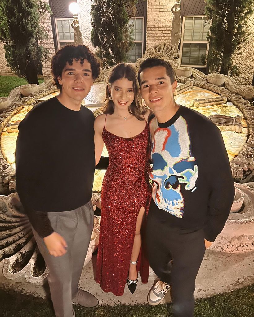 María Itatí es la consentida de sus hermanos, Eduardo y Roberto.