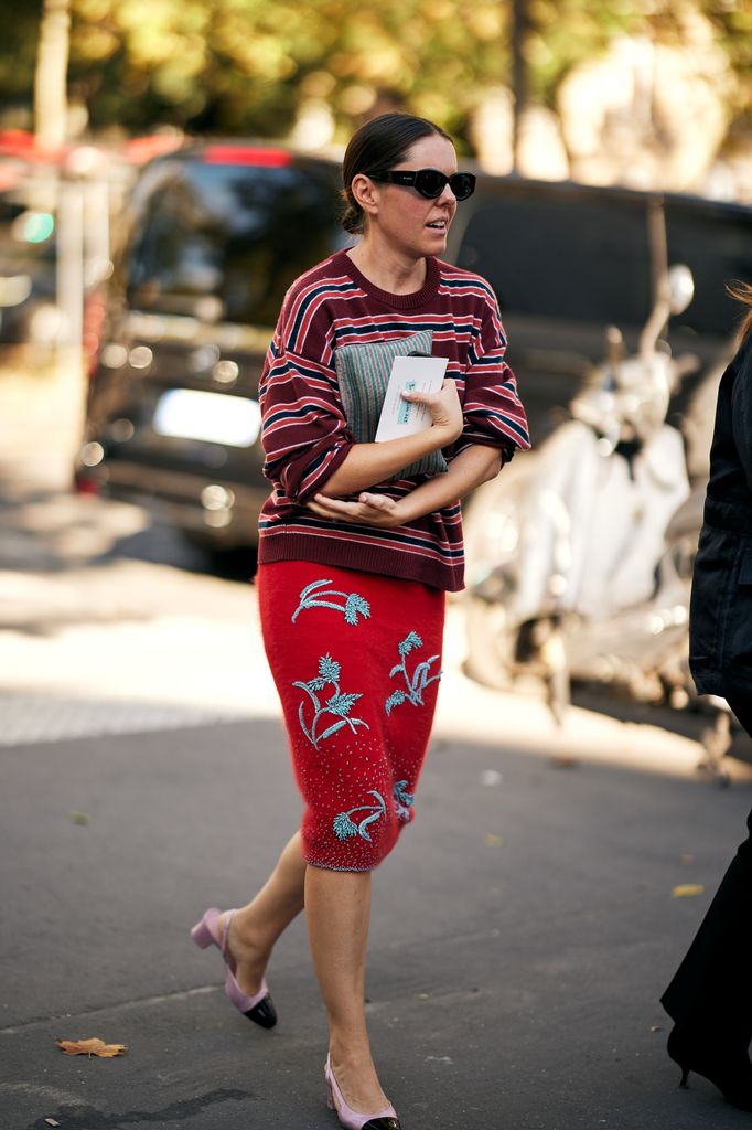 Este año, atrévete a jugar con piezas estampadas. 