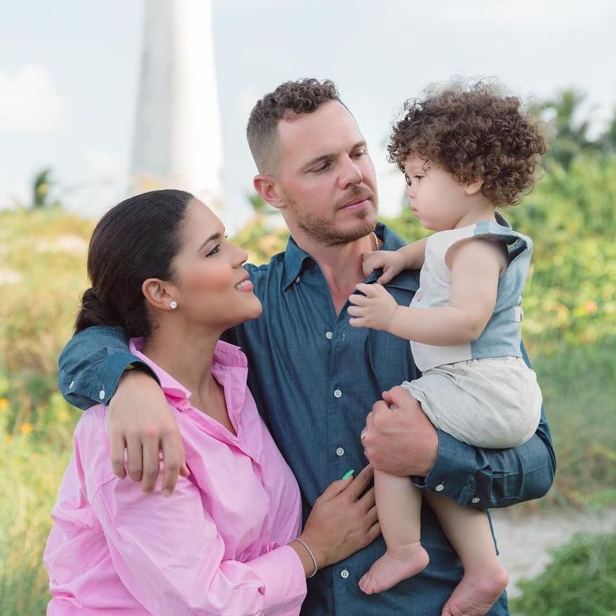 Francisca, su esposo Francesco y su hijo, Gennaro