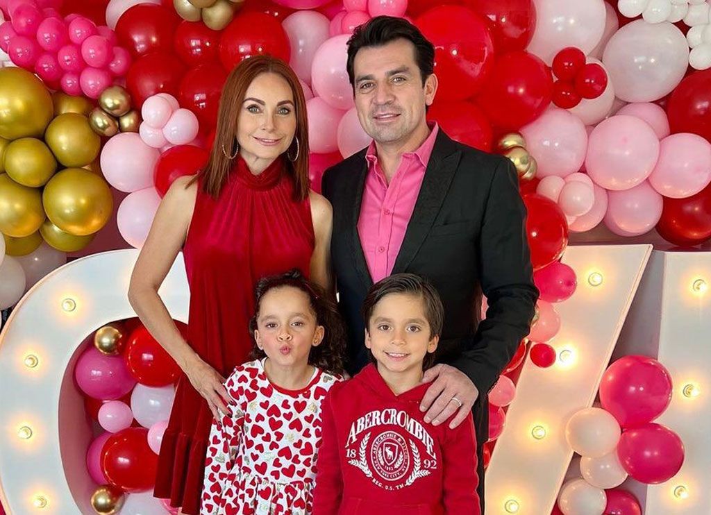 Jorge Salinas y su familia