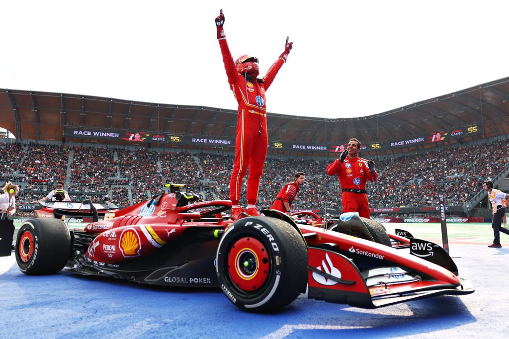 El español Carlos Sainz, del equipo Ferrari, se consolidó como el absoluto gandor del Gran Premio de México