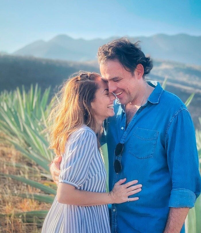 Bárbara Mori y Fernando Rovzar
