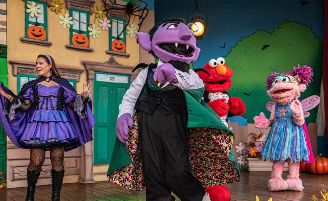 Espectáculo por Halloween en Port Aventura