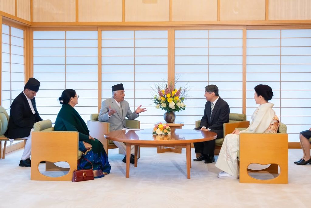 Los emperadores de Japón en la Sala Bambú del Palacio Imperial