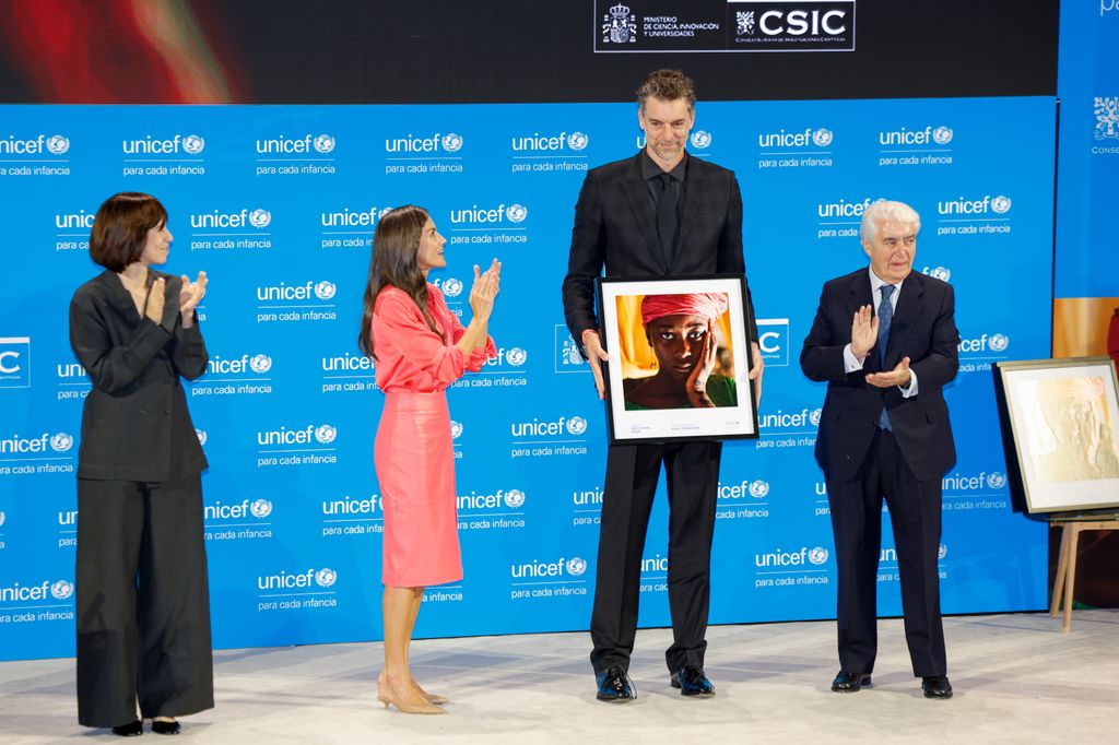 La reina Letizia con Pau Gasol en los Premios de Unicef