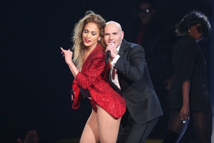 Jennifer López y Pitbull