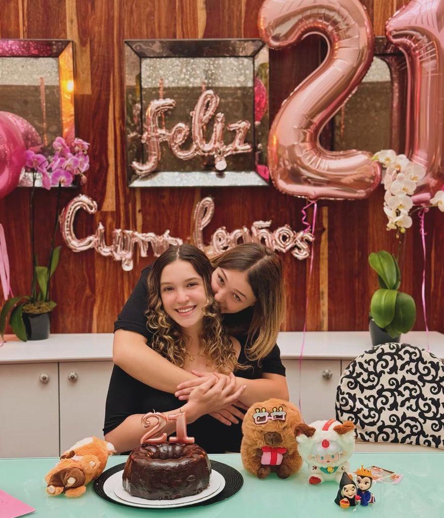 Mía Rubín también recibió el amor de su hermana menor, Nina.