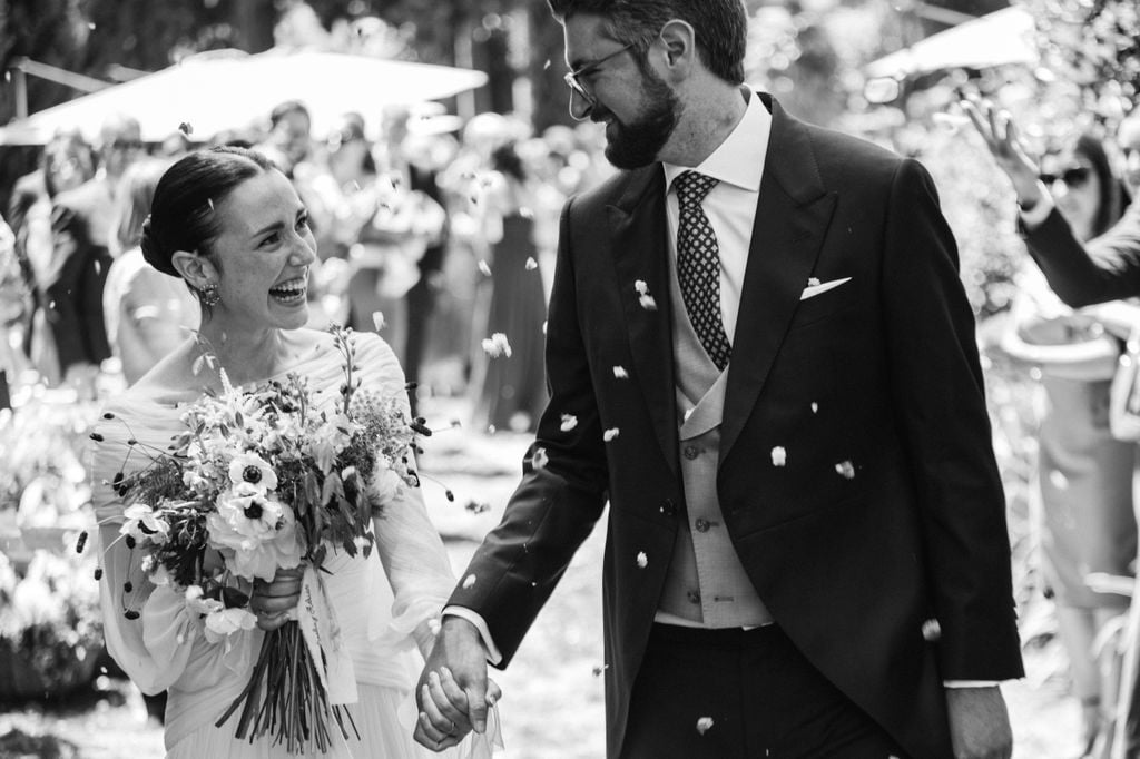 Novios al concluir la ceremonia