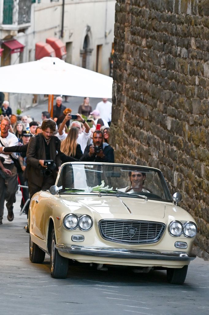 Las fotos de la boda de Dove Cameron y Damiano David en la Toscana