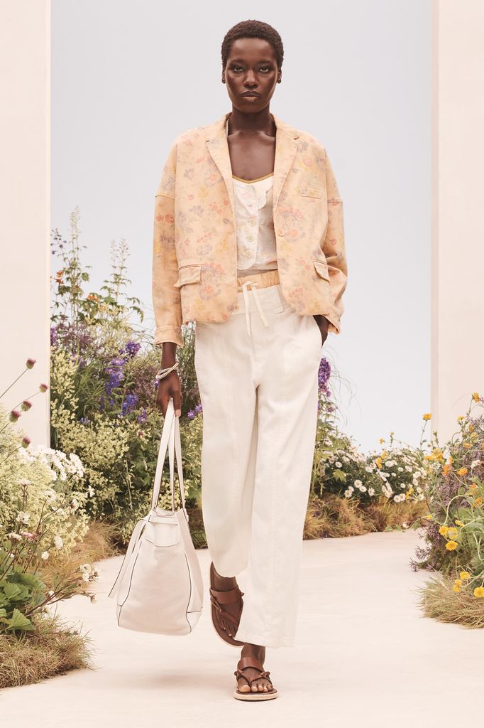 Colección estampado floral Zara Julio 2026