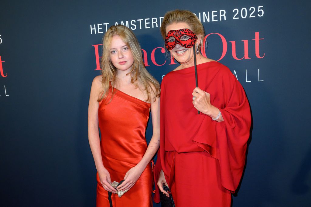 La princesa Mabel de Holanda con su hija, la condesa Zaria