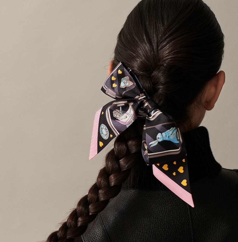 Street Style scrunchies