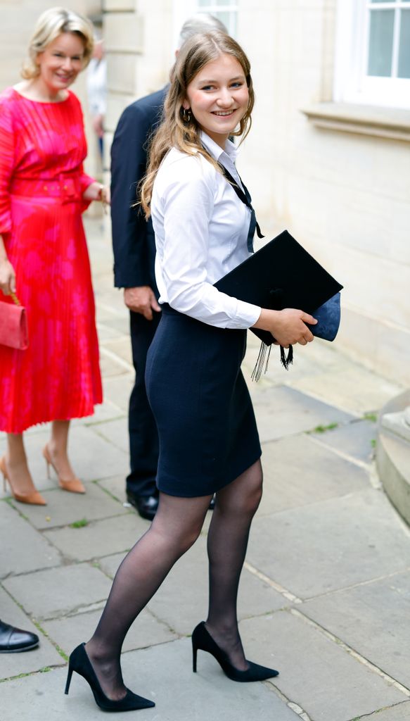 Isabel de Bélgica se graduó de la Universidad de Oxford en verano del año pasado