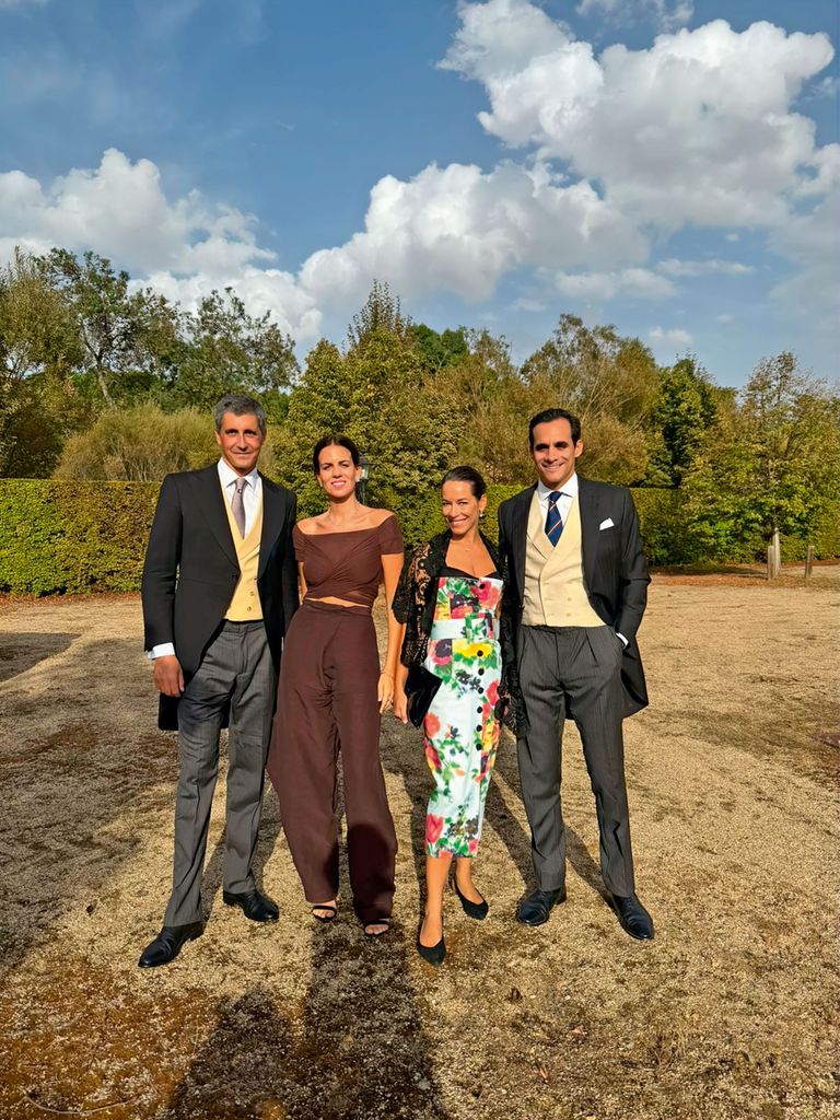 Invitados a la boda de Victoria López-Quesada y Enrique Moreno de la Cova