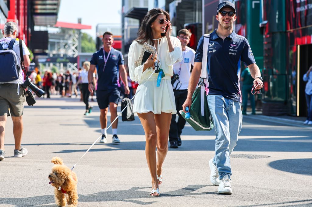 Grand Prix Barcelona 2025 Pierre Gasly y Francisca Cerqueira