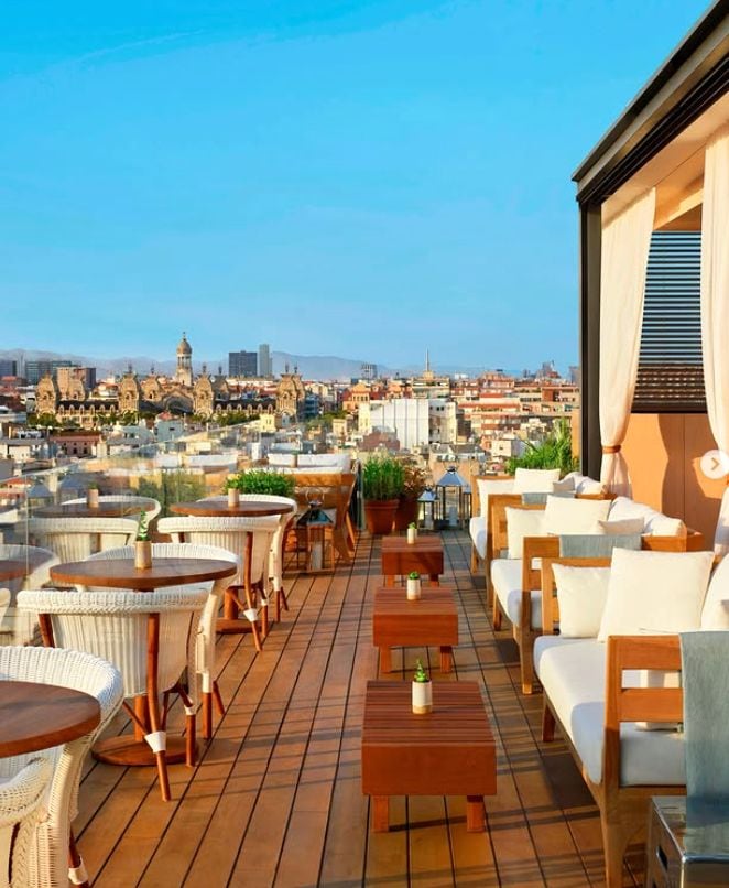 Azotea de The Barcelona EDITION, uno de los hoteles que participan