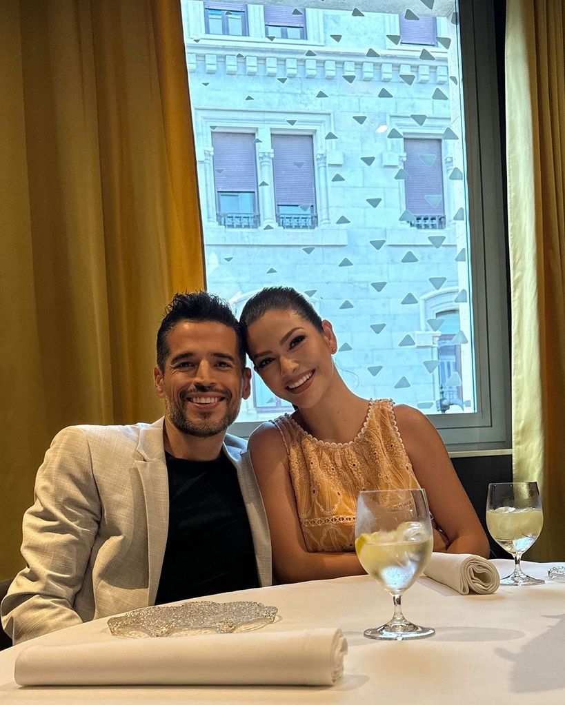 Ana Paticia Gámez y su esposo