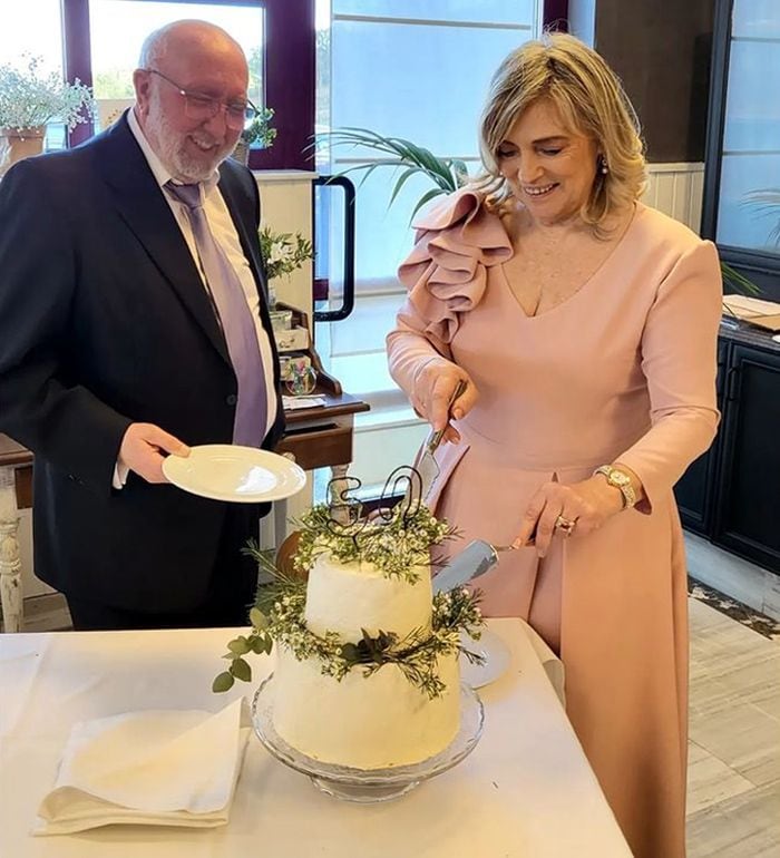 Paula Echevarría celebra las bodas de oro de sus padres