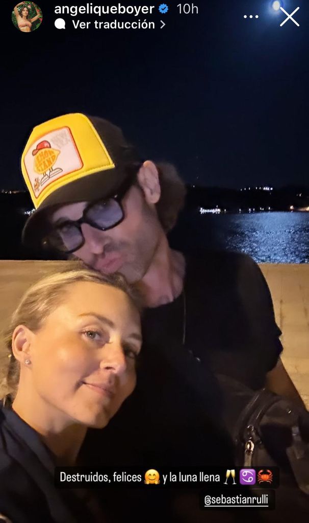 Angelique y Sebastián gritaron su amor desde Europa.