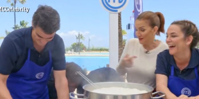 Toñi Moreno y Jesulín cocinando