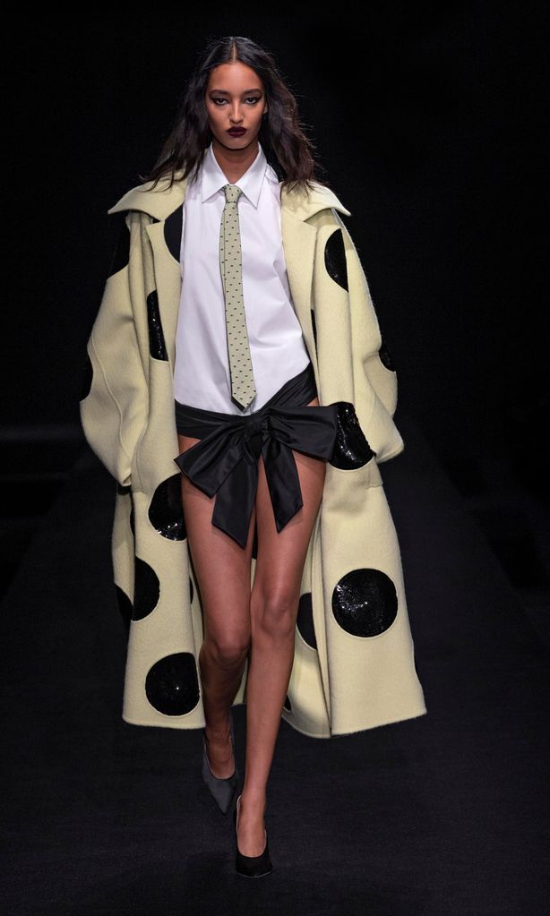 le club couture es el nombre de la colecci n primavera verano 2023 de valentino
