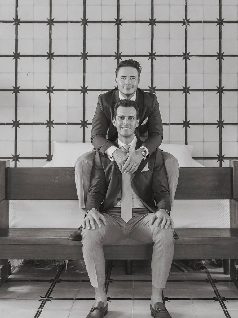 Yannick Strickler y Manuel Alonso Cárdenas cumplieron tres años de casados. 