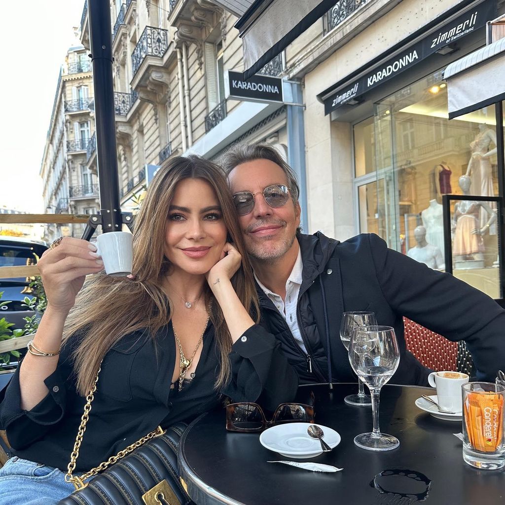 Sofía Vergara con Alejandro Asensi en París