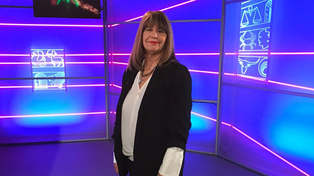 Así presentaba su horóscopo en televisión