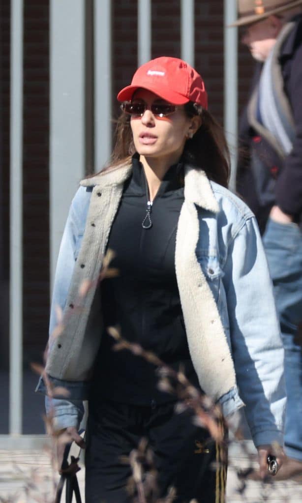 HO4102 Hiba Abouk