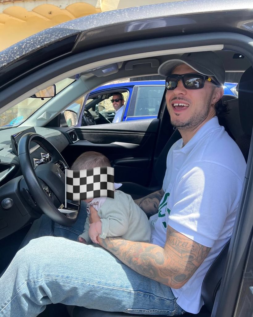 Carlo Costanzia comparte algunas fotos con su hijo y Alejandra