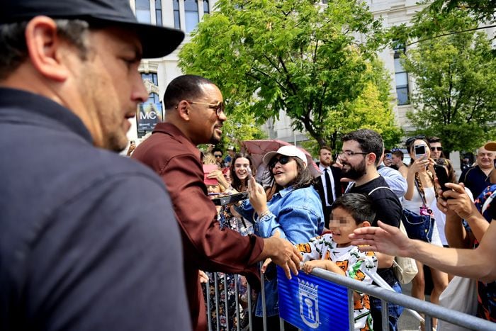 Will Smith atiende a los fans