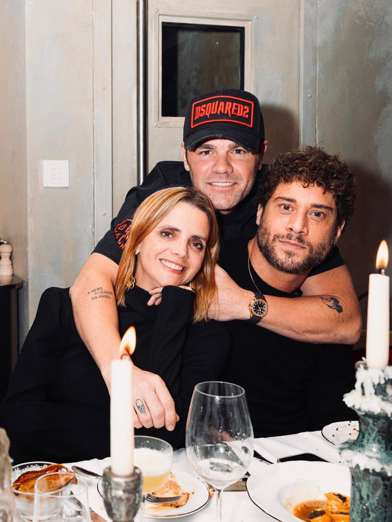 Fonsi Nieto con Macarena Gómez y José Lamuño