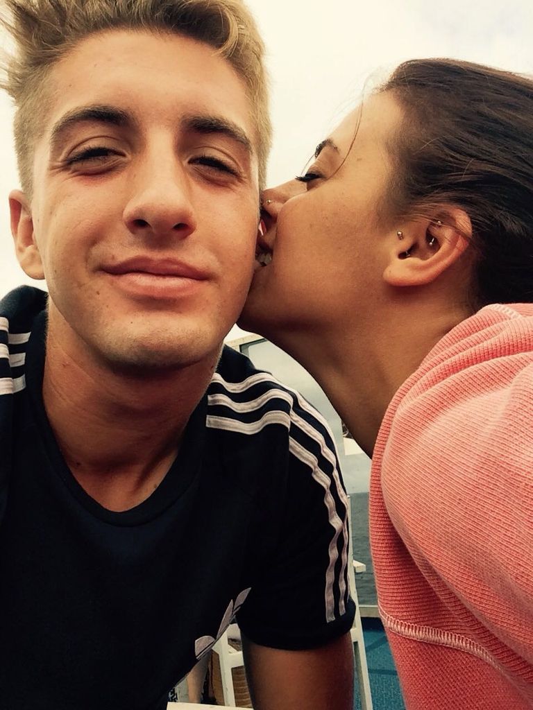 Xisco Quesada junto a su mujer, Noelis Garcés
