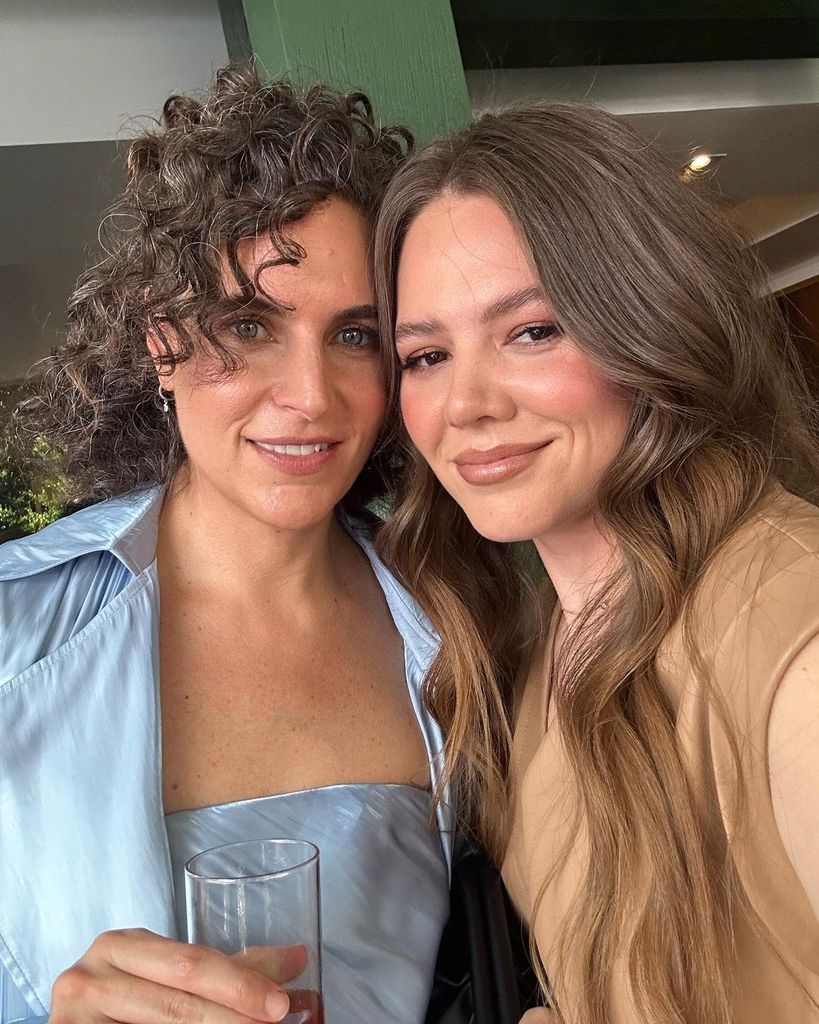 Diana Atri y Joy Huerta