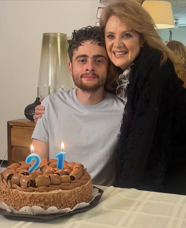 Érika Buenfil celebró emocionada el cumpleaños de su hijo Nicolás