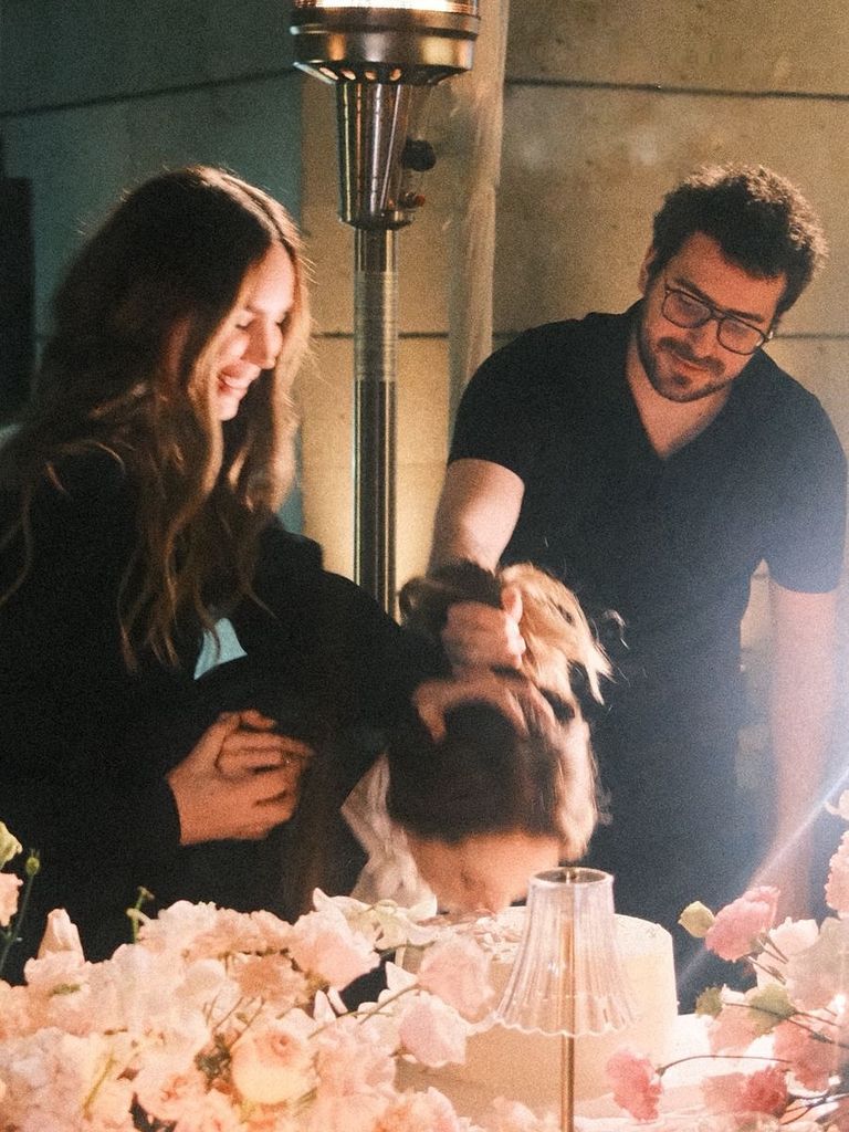 Belinda y su hermano Nachito se hicieron presentes en el cumpleaños de su mamá
